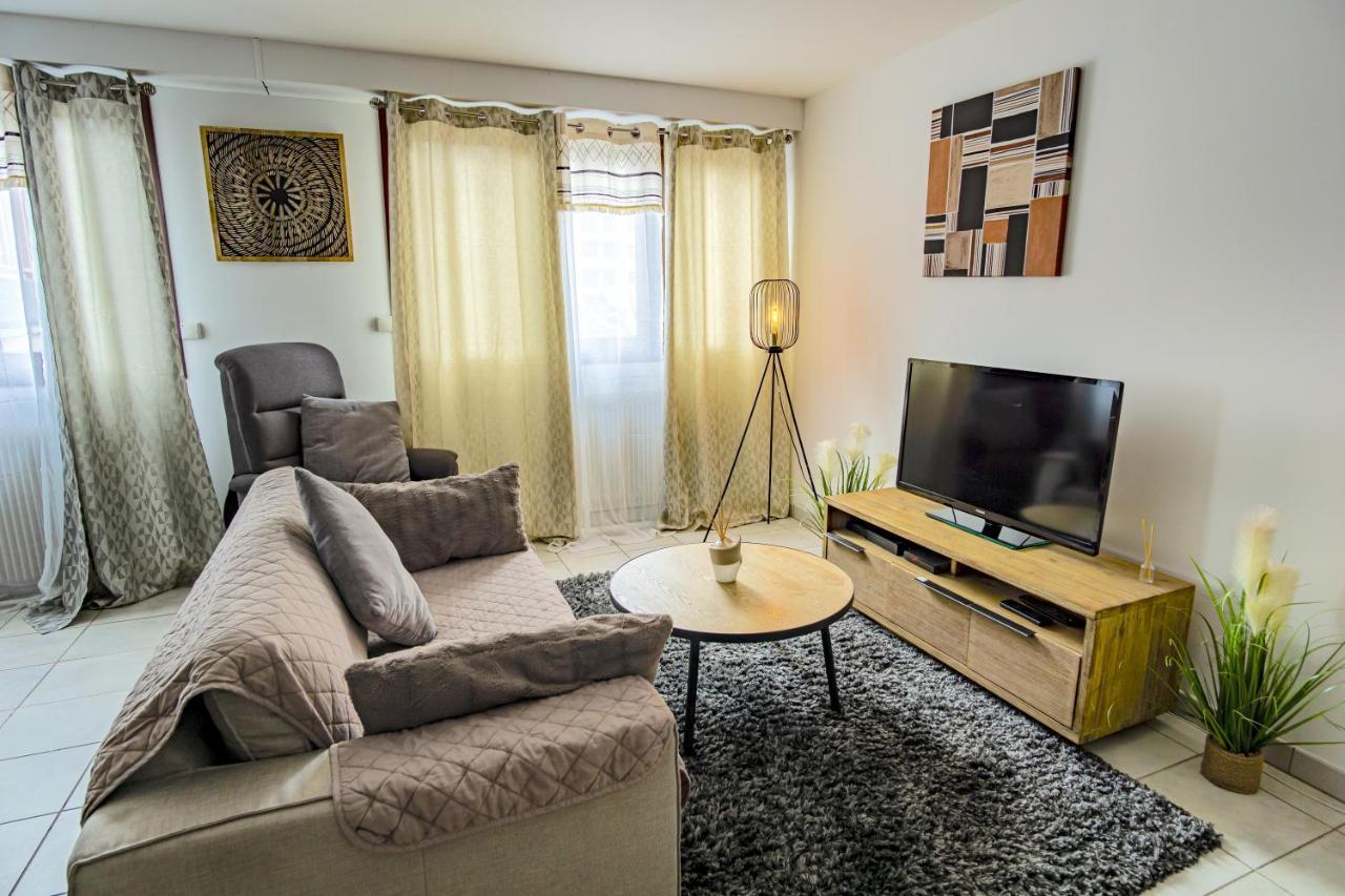 15 Rhone Beau T2 Avec Parking Gratuit Apartment Annecy Exterior photo
